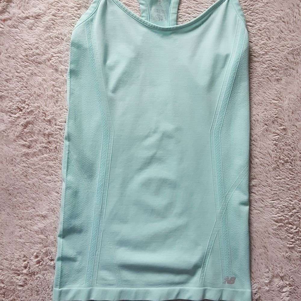 ‎New balance tank top Size Small